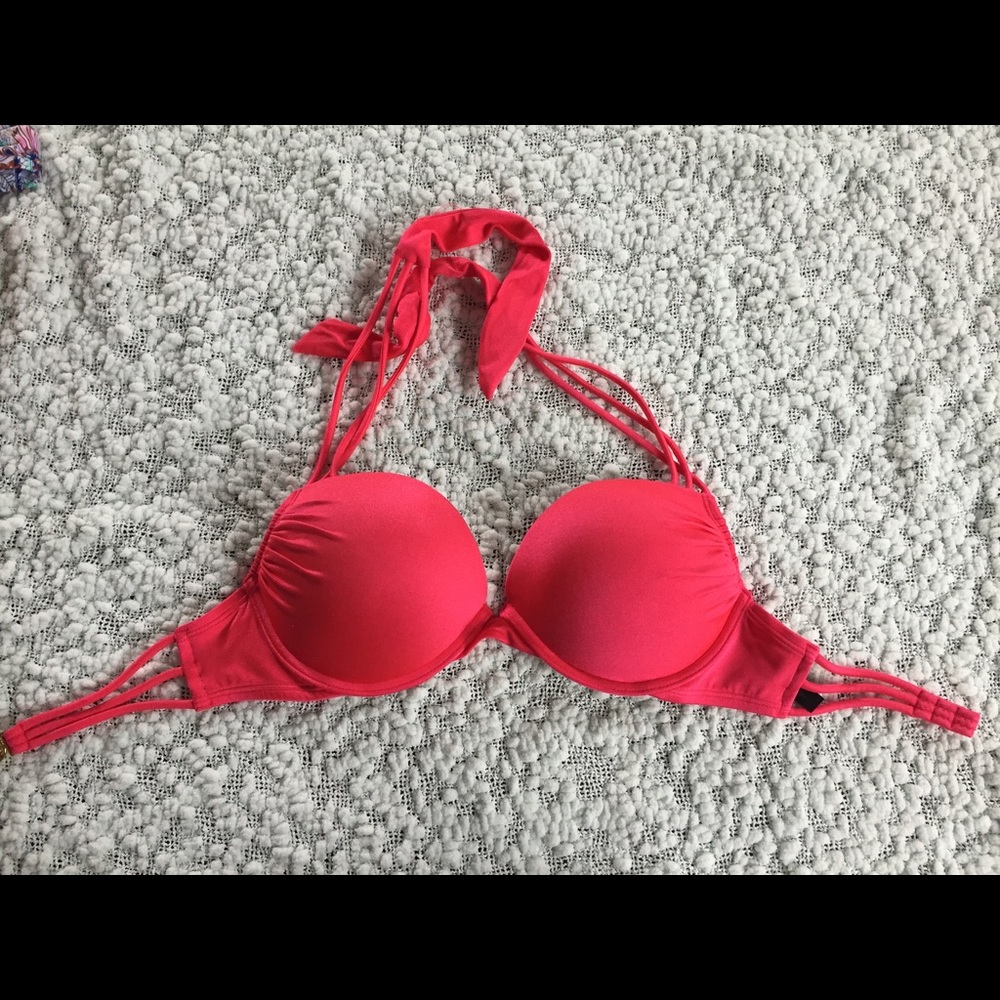 Bikini top